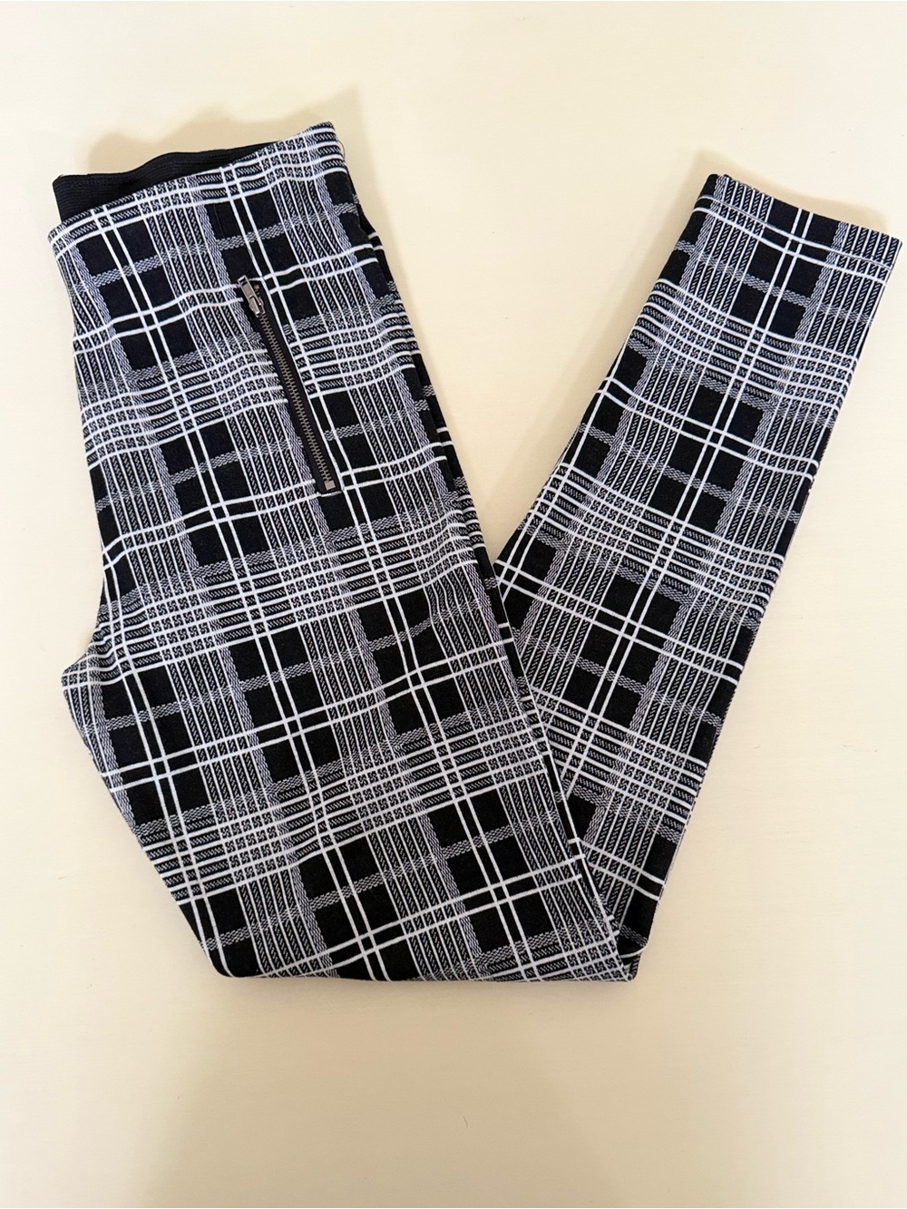 Blu Pepper Plaid fitted pants